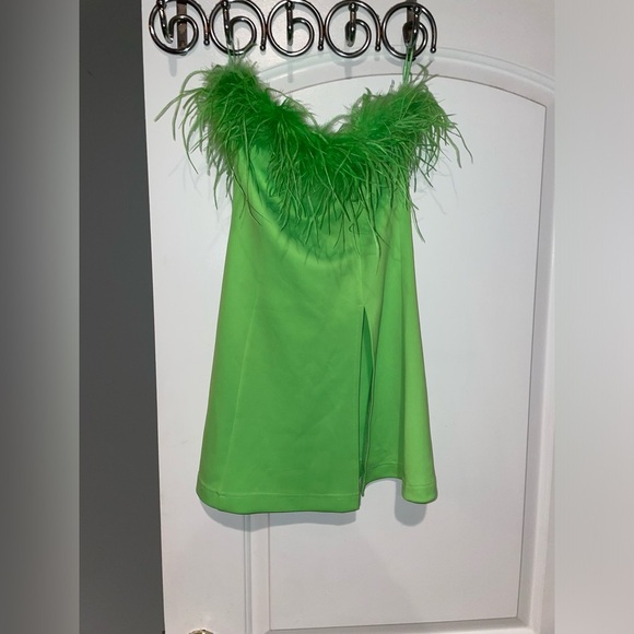 New! Miscreants Cupid Strapless Green Mini Dress with Feathers and Gloves 💚 sz 8 - Picture 10 of 11